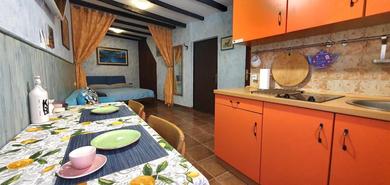 Studio Apartment Grisia Rovinj Kültér fotó