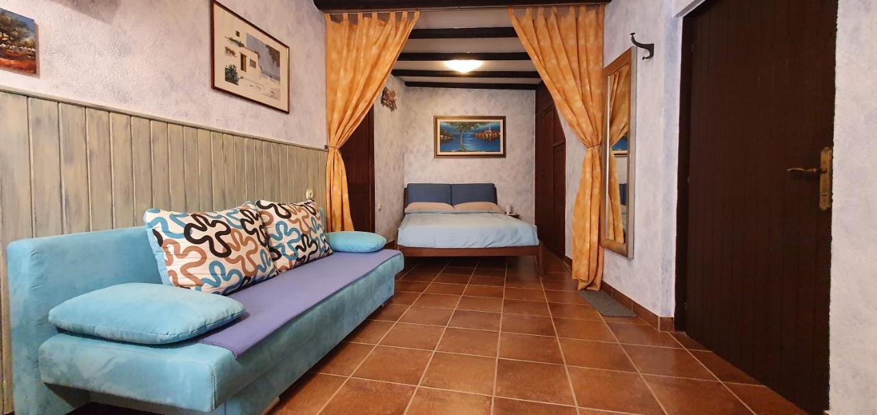 Studio Apartment Grisia Rovinj Kültér fotó